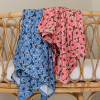 NAVY DAISIES | SWADDLE