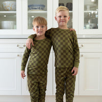 OLIVE CHECKER | LONG SLEEVE