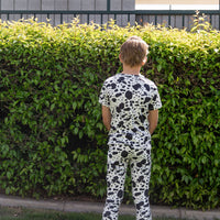 BLACK CATTLE | SHORT SLEEVE