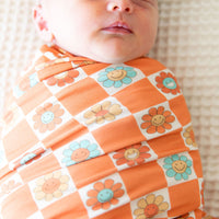 RETRO DAISY | SWADDLE