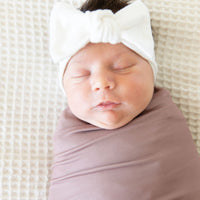 MOCHA SOLID | SWADDLE
