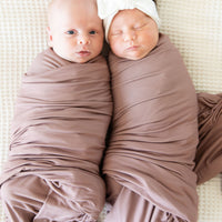 MOCHA SOLID | SWADDLE