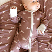 FOOTBALL FLAGS | SWADDLE