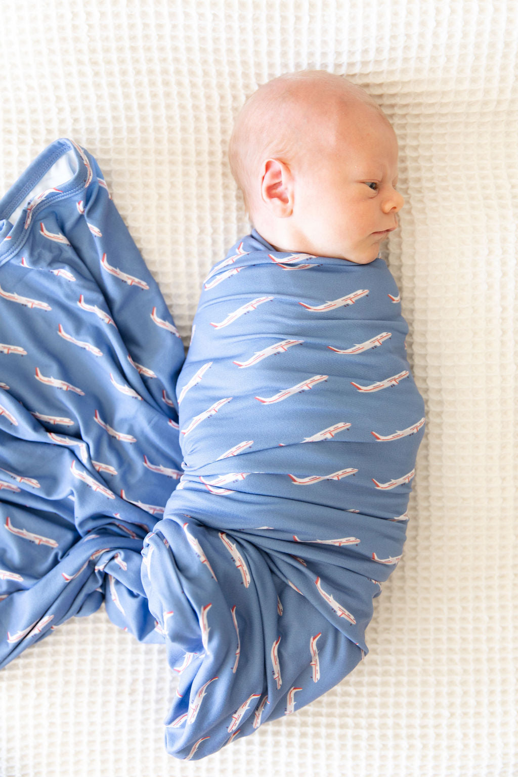 AIRPLANES | SWADDLE