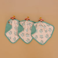 PALE PEACH DAISY FLORAL | LOVIE