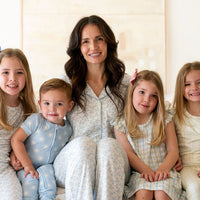 DAINTY BLUE FLORAL | SHORT SLEEVE