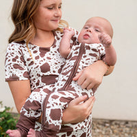 BROWN CATTLE | ZIPPER ONE PIECE