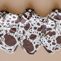 BROWN CATTLE | LOVIE