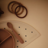 Silicone Place Mat | BLACK DAISY