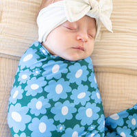 BLUE + GREEN DAISY | SWADDLE