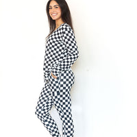 BLACK + WHITE CHECKER | WOMEN'S LONG SLEEVE