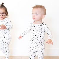 WHITE + BLACK STAR | LONG SLEEVE