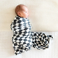 BLACK + WHITE CHECKER | SWADDLE
