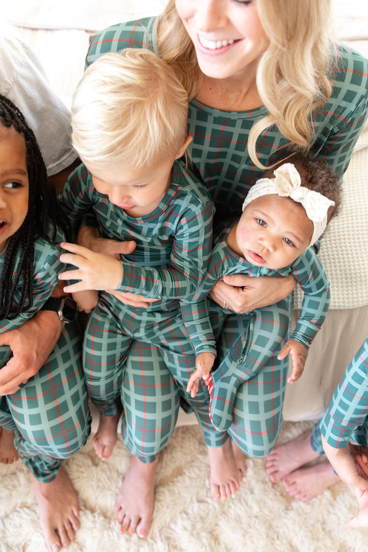 Cozy Blankets, Swaddles, Headbands and More Cozys Blankets