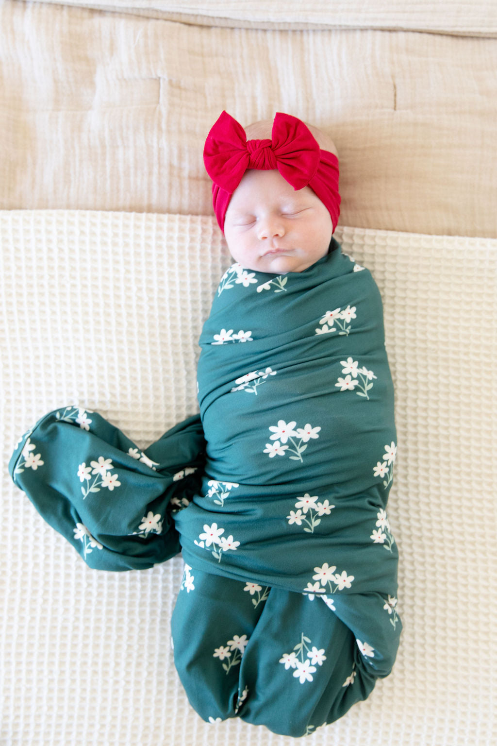 DECEMBER DAISIES | SWADDLE