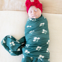 DECEMBER DAISIES | SWADDLE