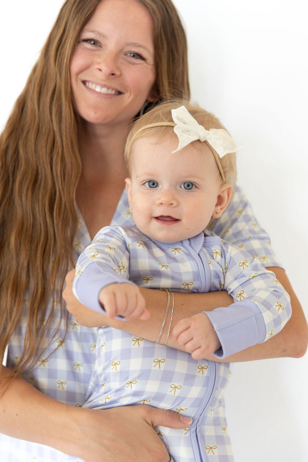 GINGHAM BOWS | WOMEN'S BUTTON UP SHORT SLEEVE SET