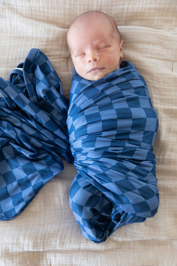 NAVY CHECKER | SWADDLE