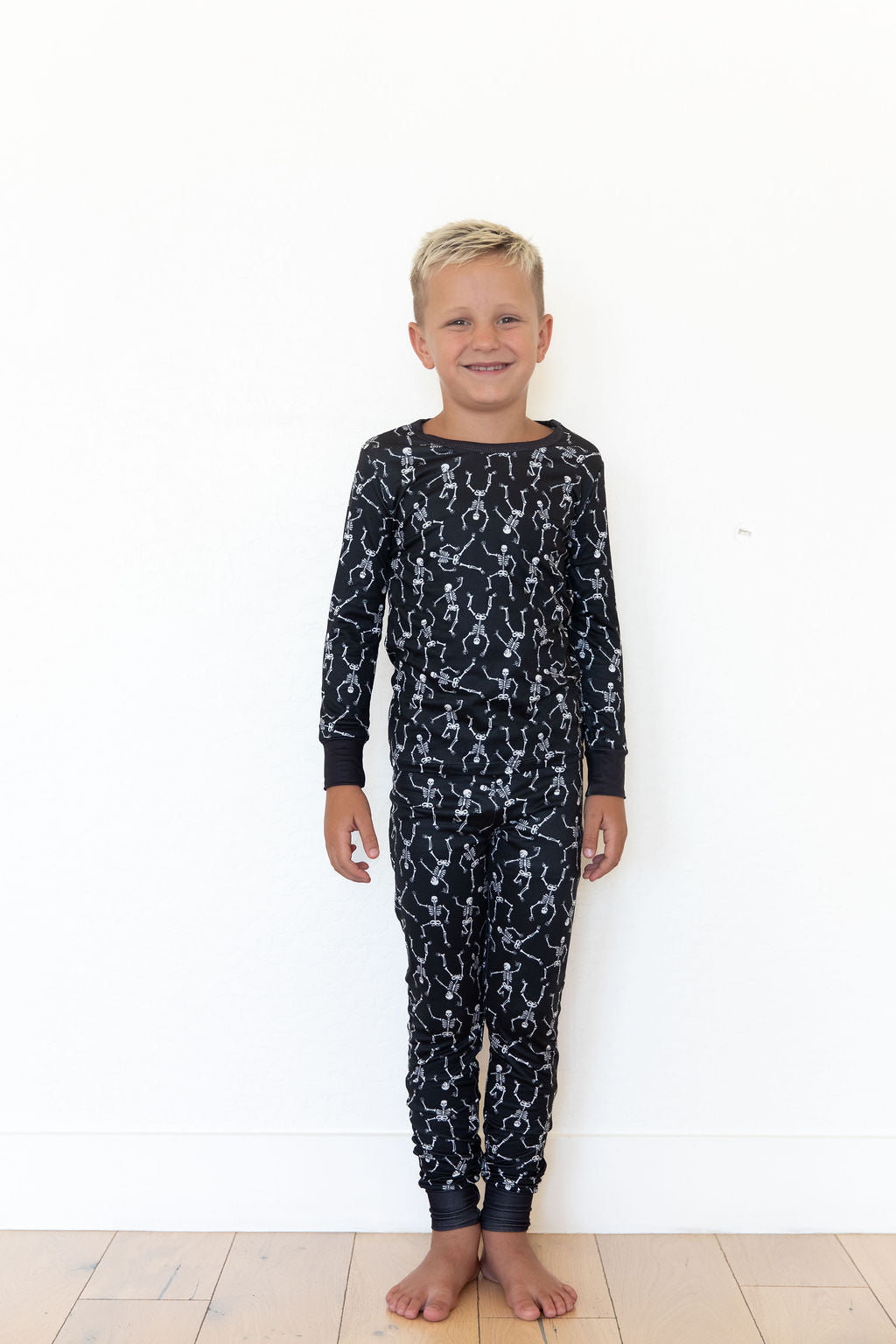 SKELETONS | LONG SLEEVE