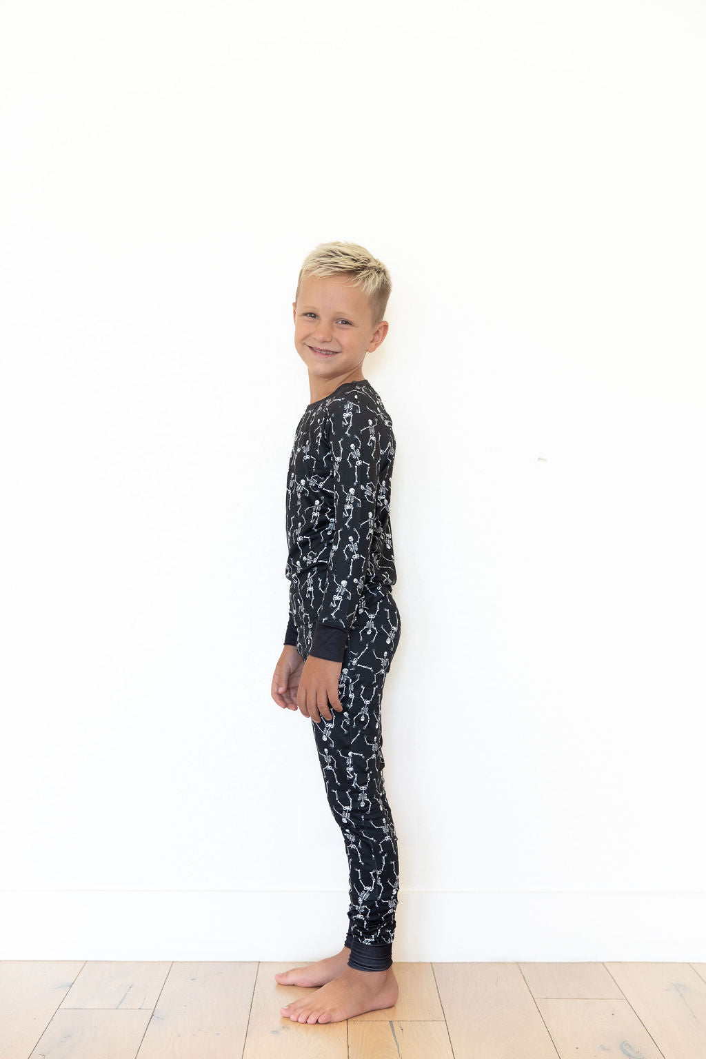 SKELETONS | LONG SLEEVE