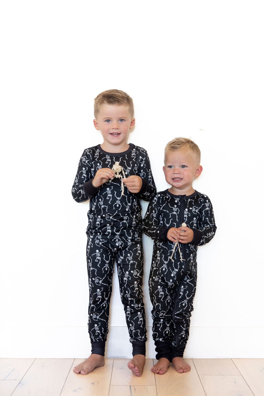 SKELETONS | LONG SLEEVE