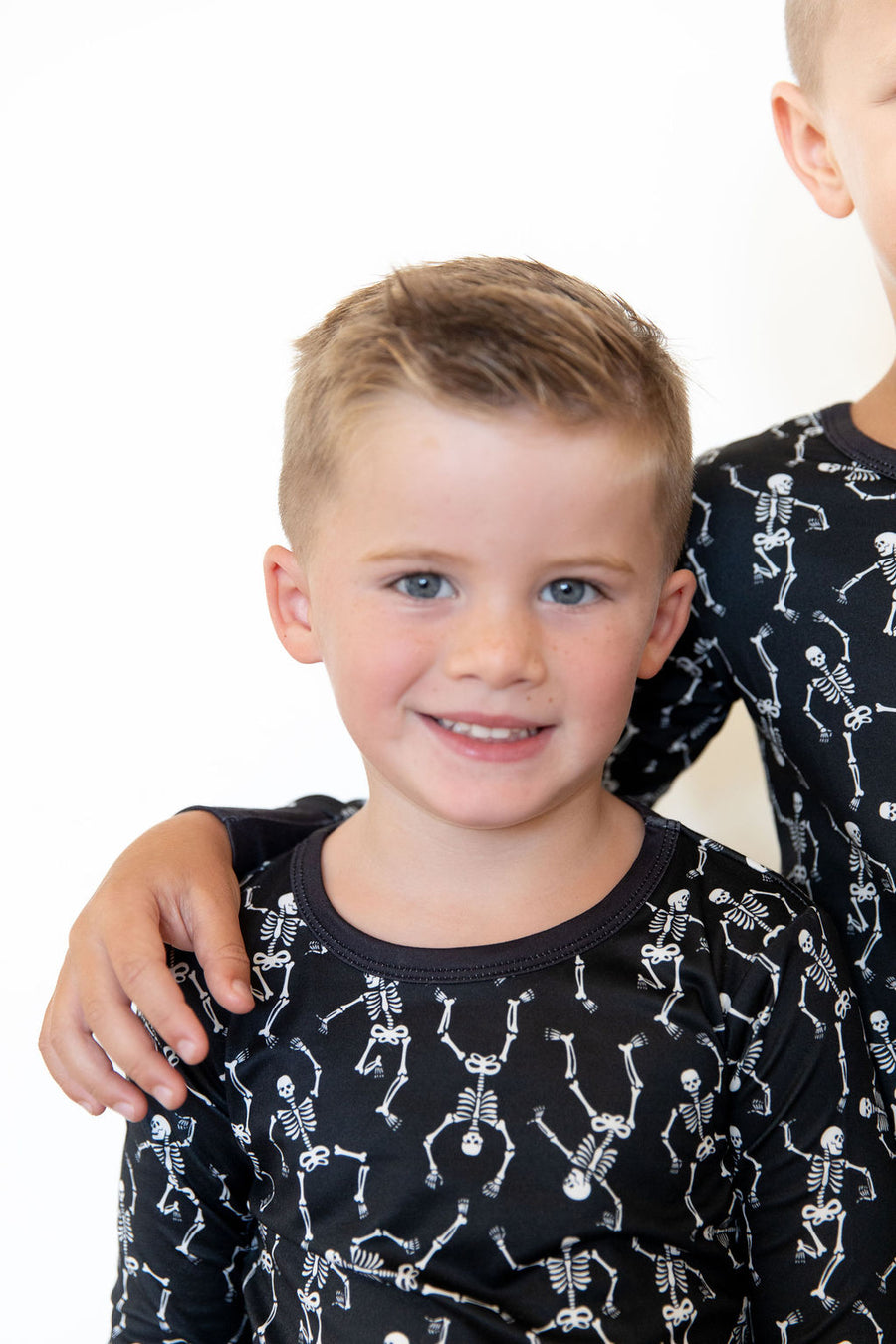 SKELETONS | LONG SLEEVE