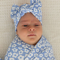 DUSTY BLUE DAISIES | SWADDLE