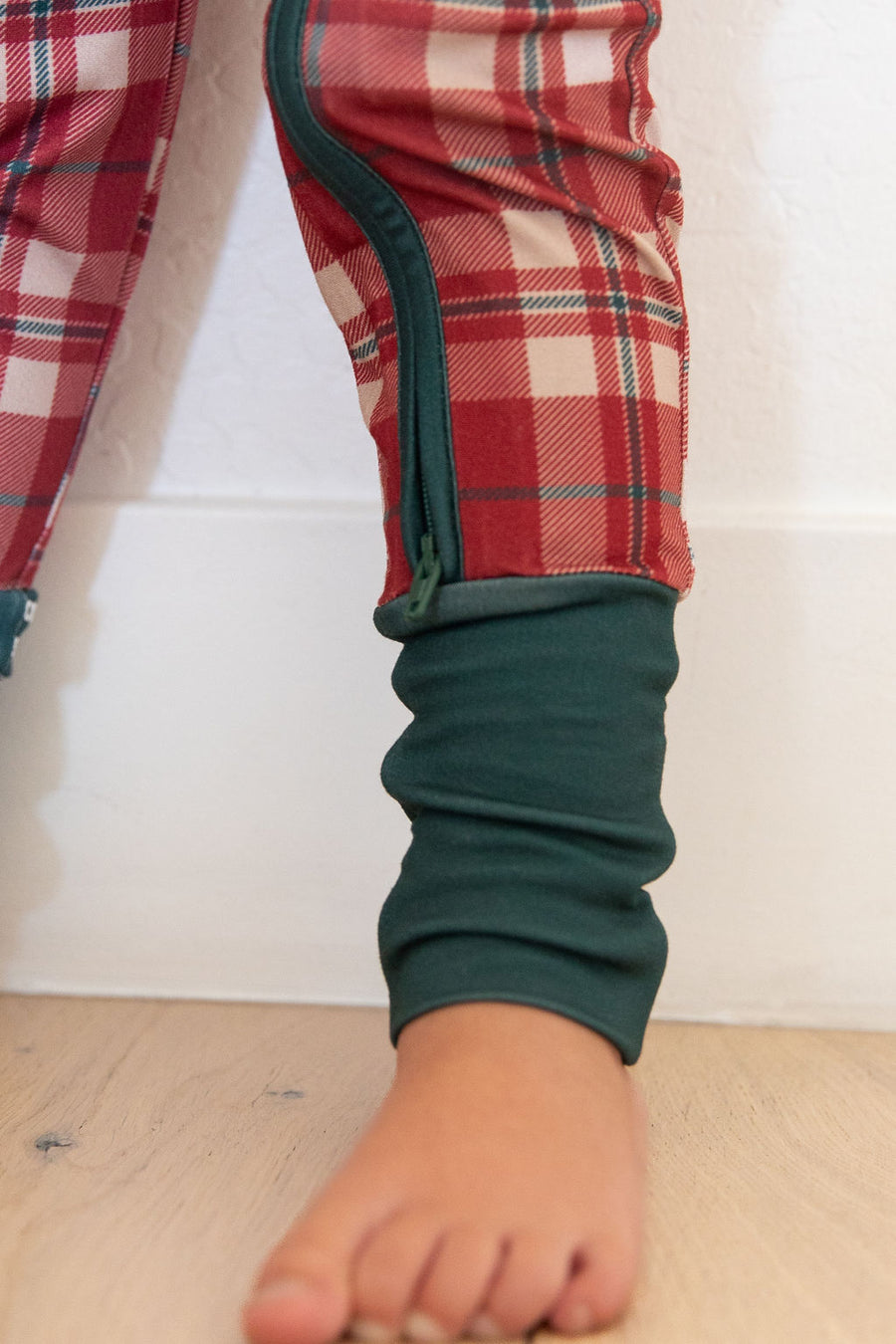 HOLIDAY PLAID | ZIPPER ONE PIECE