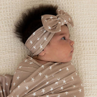 TAN STARS | SWADDLE