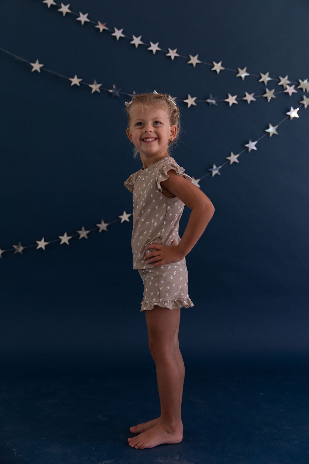 TAN STARS | RUFFLE SHORT SET