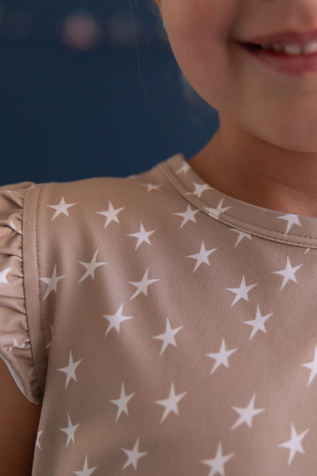 TAN STARS | RUFFLE SHORT SET