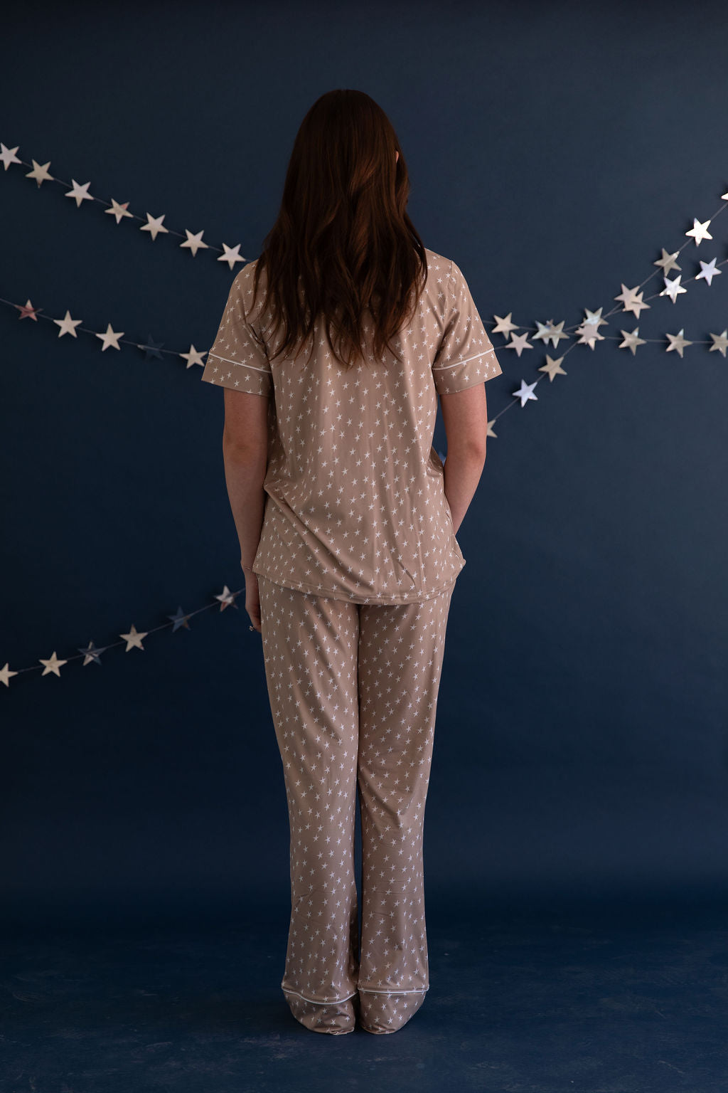 TAN STARS | WOMEN'S BUTTON UP SHORT SLEEVE SET