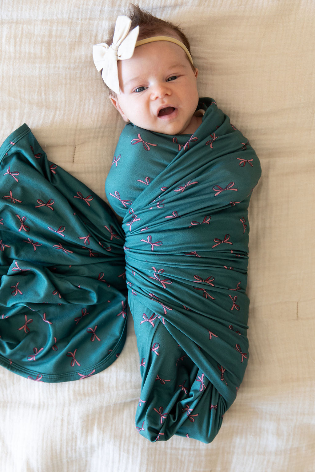HOLIDAY BOWS | SWADDLE