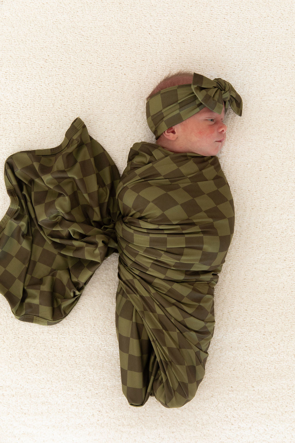 OLIVE CHECKER | BOW