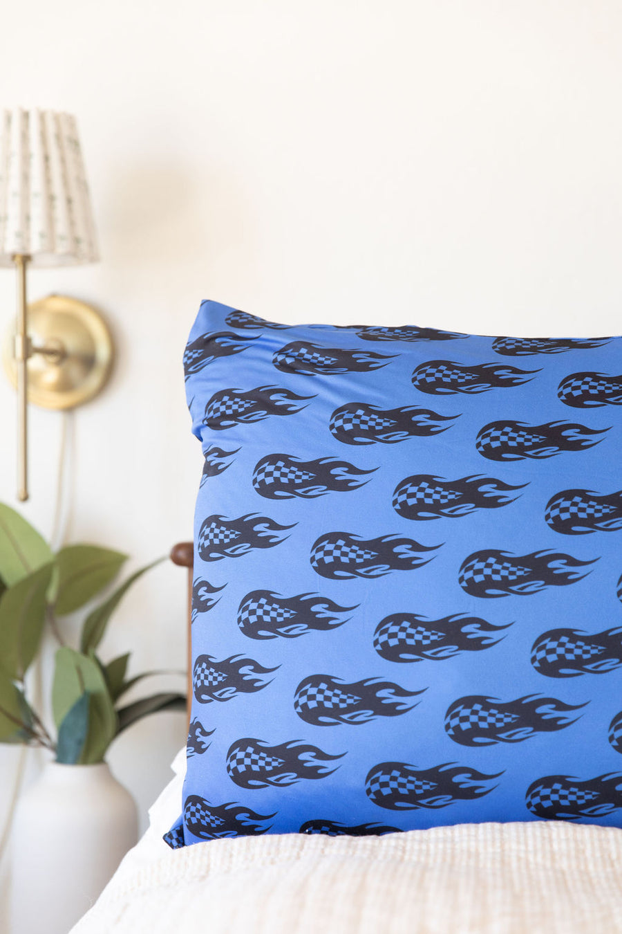 CHECKERED FLAMES | PILLOW CASE