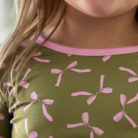 OLIVE + PINK BOWS | LONG SLEEVE