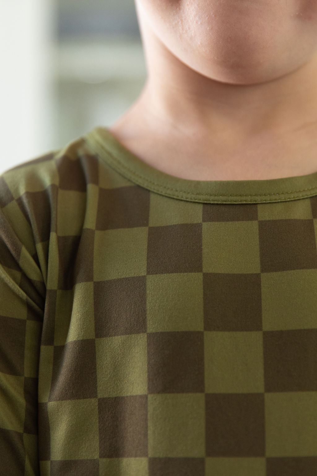 OLIVE CHECKER | LONG SLEEVE