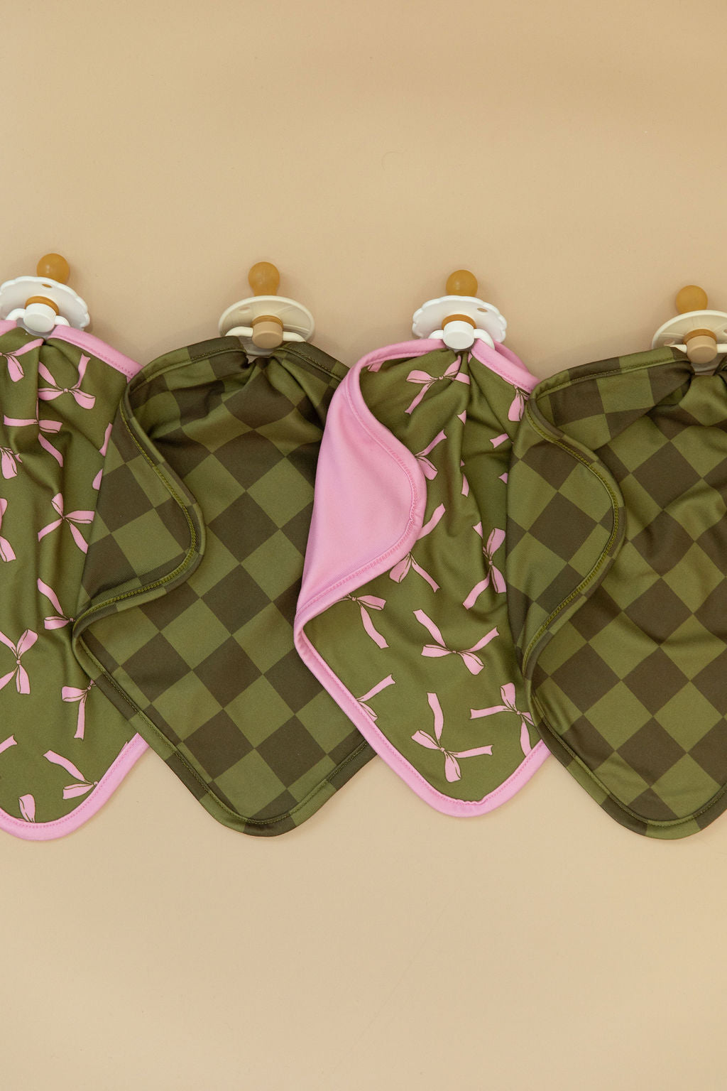 OLIVE CHECKER | LOVIE