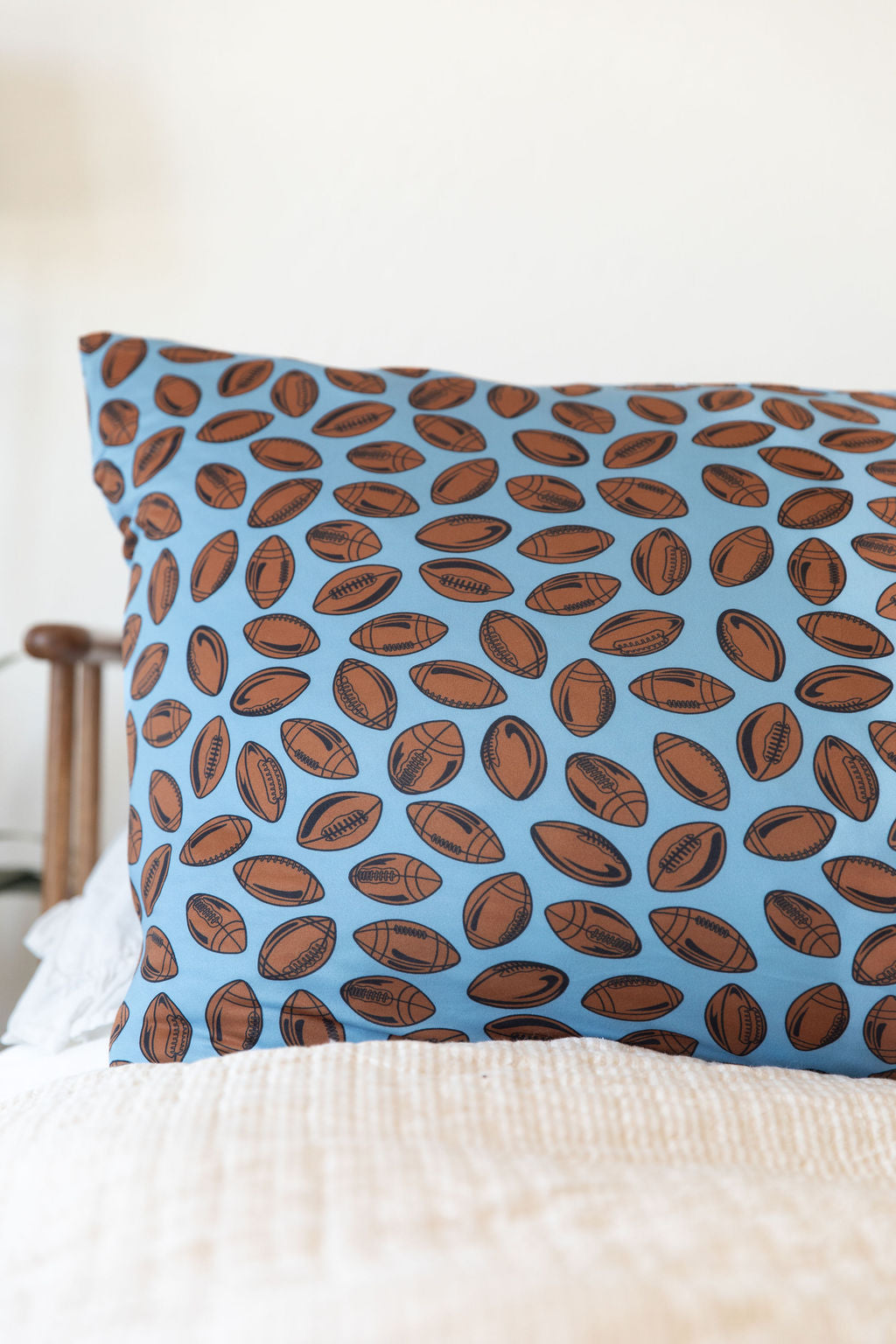 VINTAGE FOOTBALL | PILLOW CASE