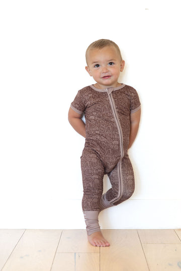 VINTAGE SPORTS | NEW* SHORT SLEEVE ZIPPER ONE PIECE