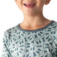 TEAL BIG SMILEY | LONG SLEEVE