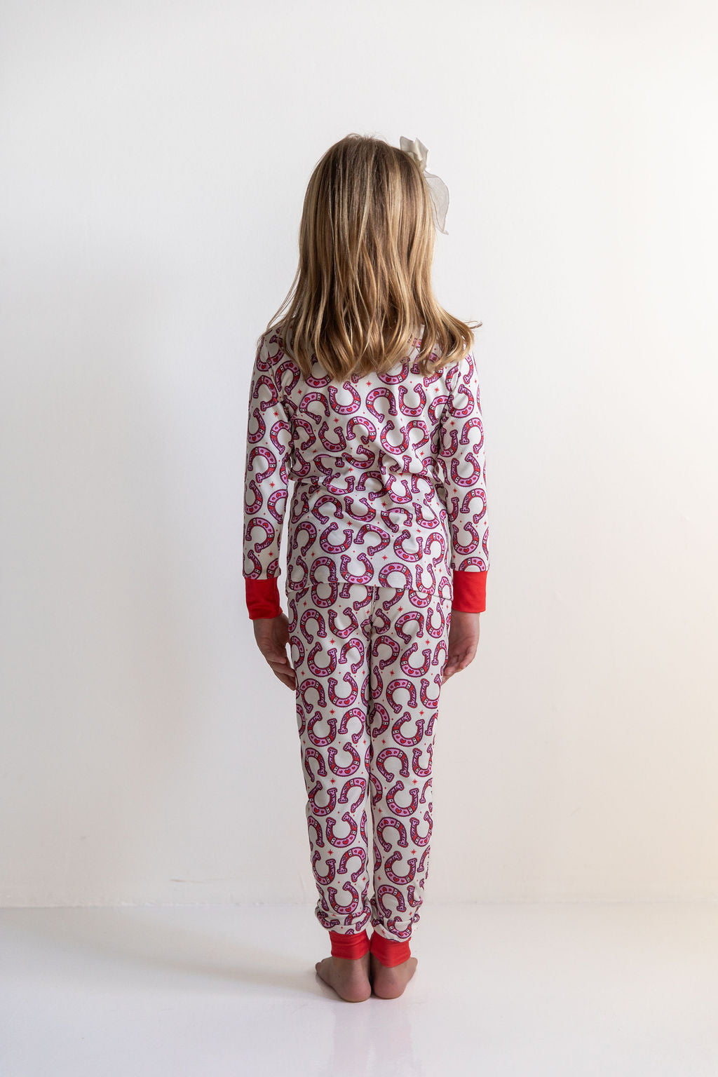 HORSESHOES | LONG SLEEVE