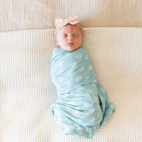 TEAL DAISIES | SWADDLE