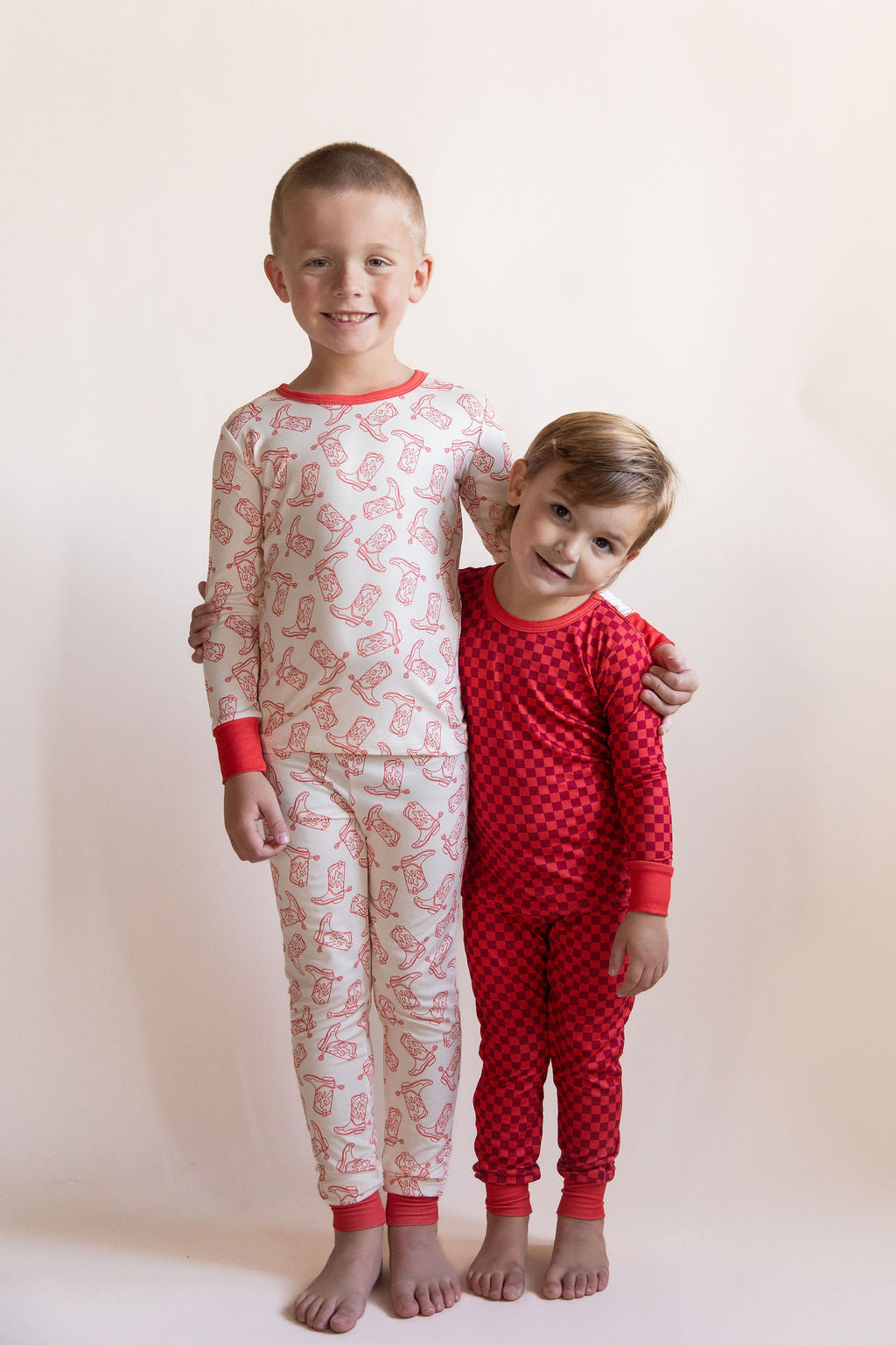 RED BOOTS | LONG SLEEVE