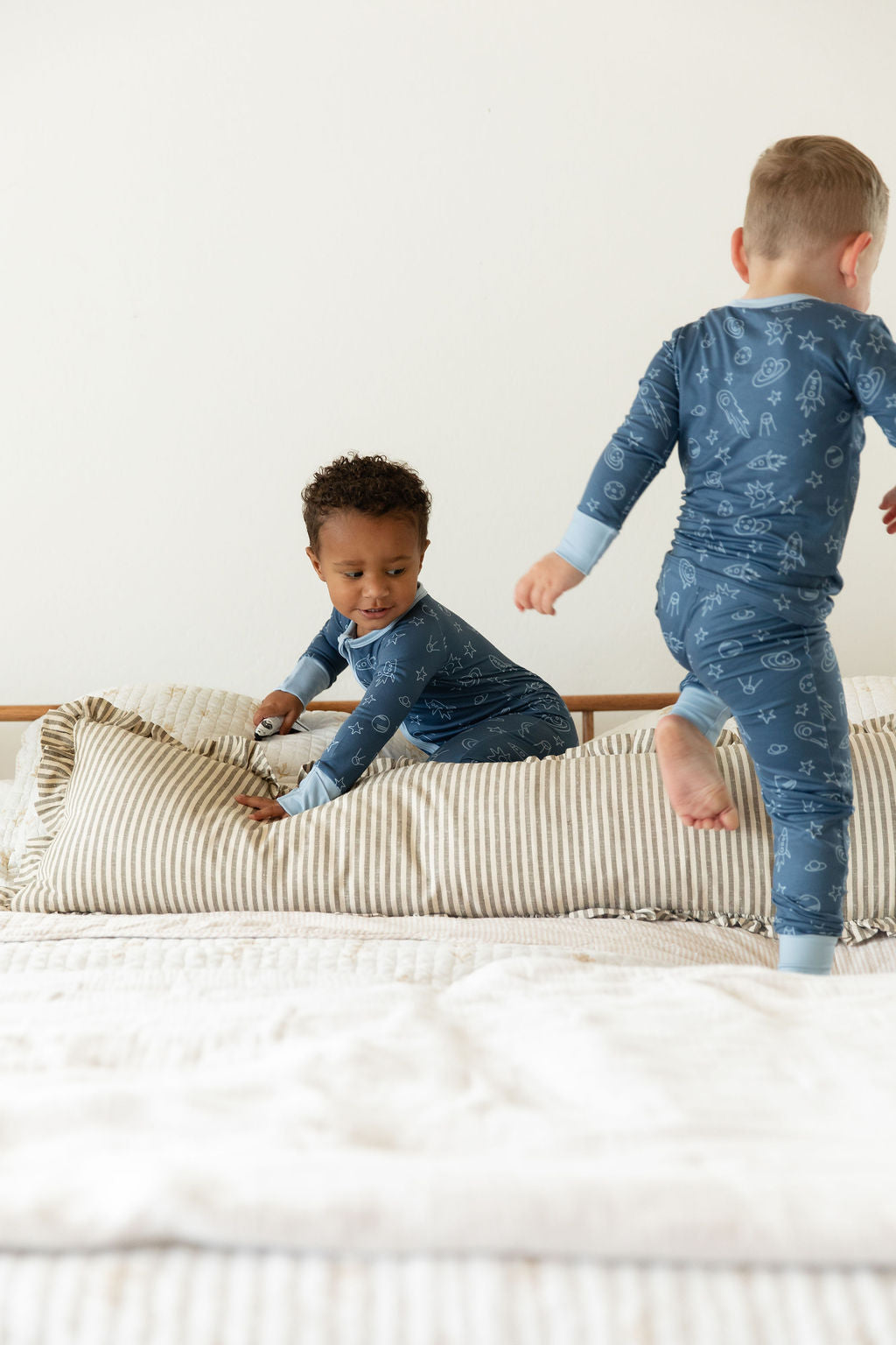 COMETS + STARS | ZIPPER ONE PIECE