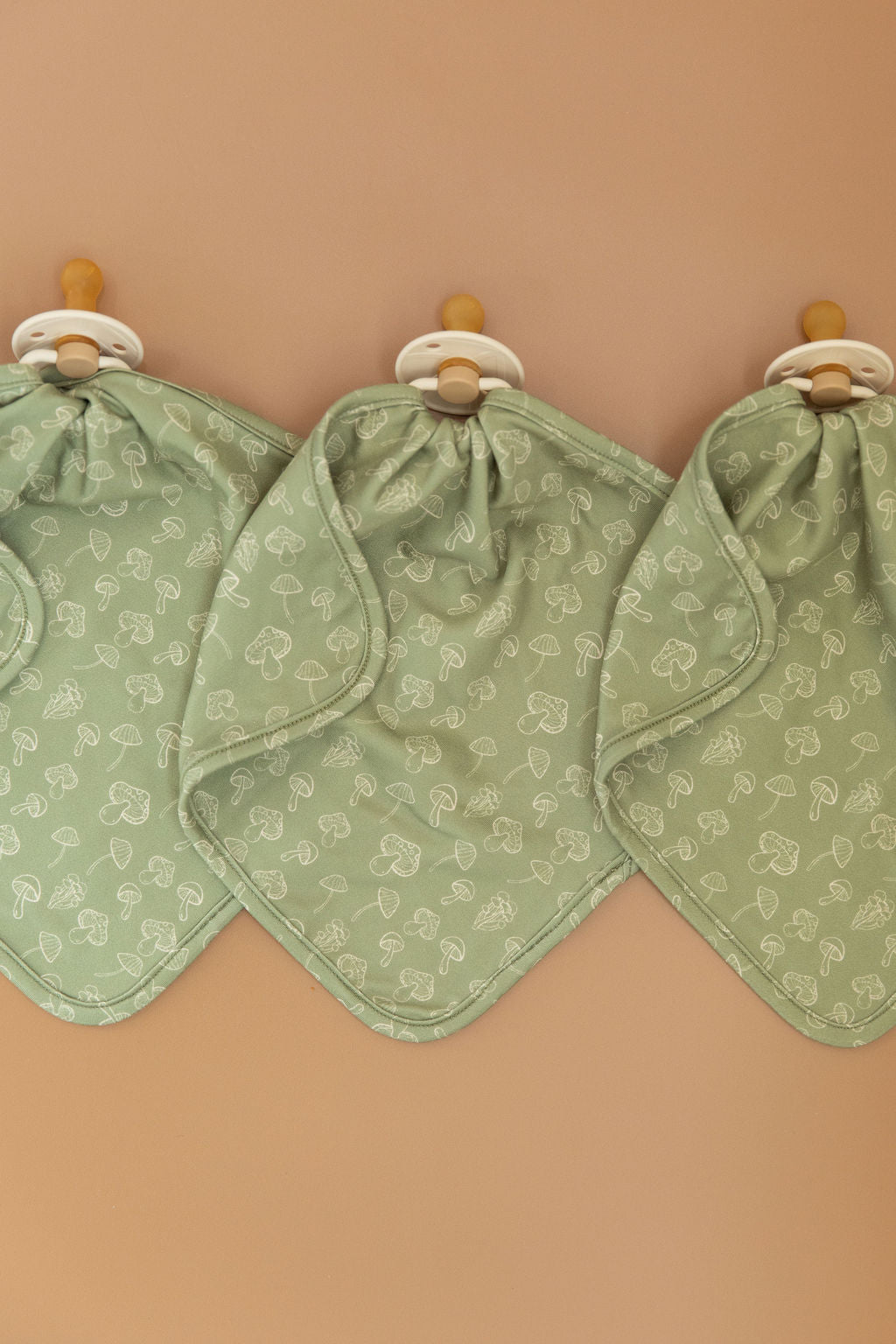 GREEN MUSHROOMS | LOVIE