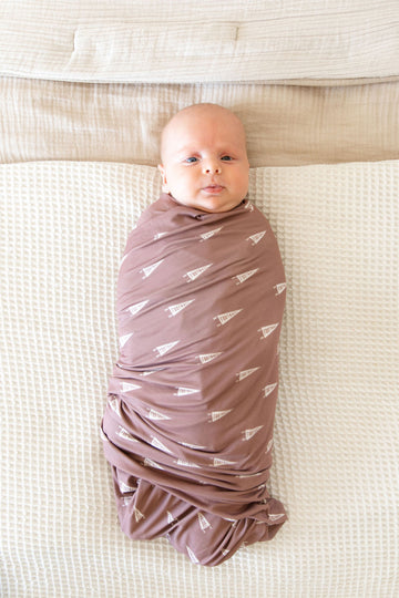 FOOTBALL FLAGS | SWADDLE