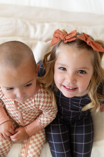 BLACK + WHITE GRID | LONG SLEEVE