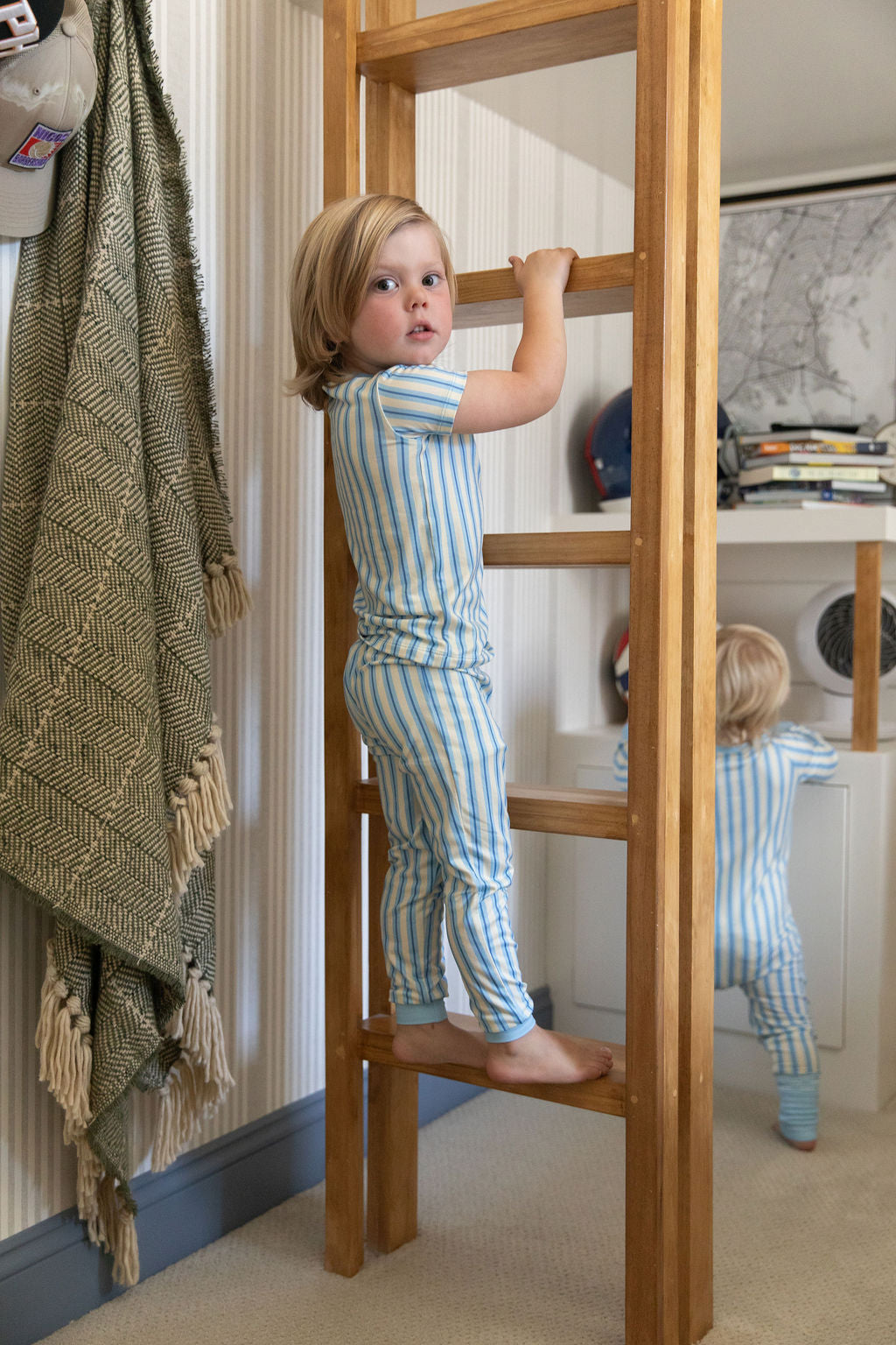 SPRING STRIPES | SHORT SLEEVE