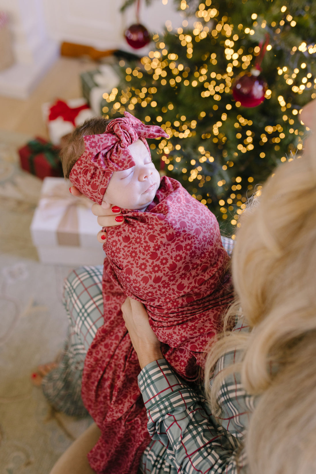 BURGUNDY MINI FLORAL | SWADDLE